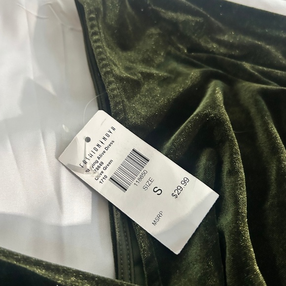 Fashion Nova Olive Green Dress in Small - Picture 7 of 8